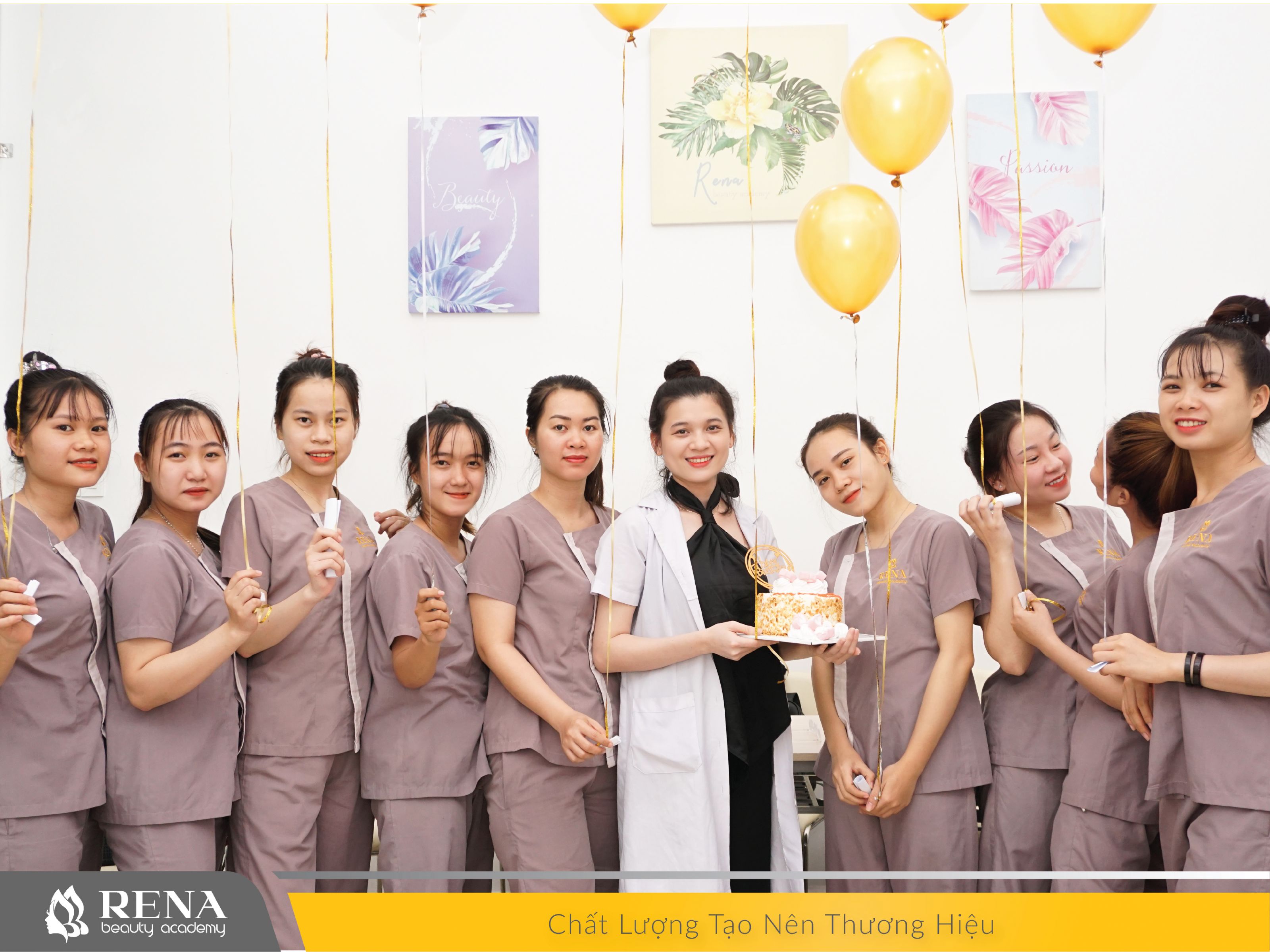 Học nghề spa ở Rena Beauty Academy có gì hấp dẫn?