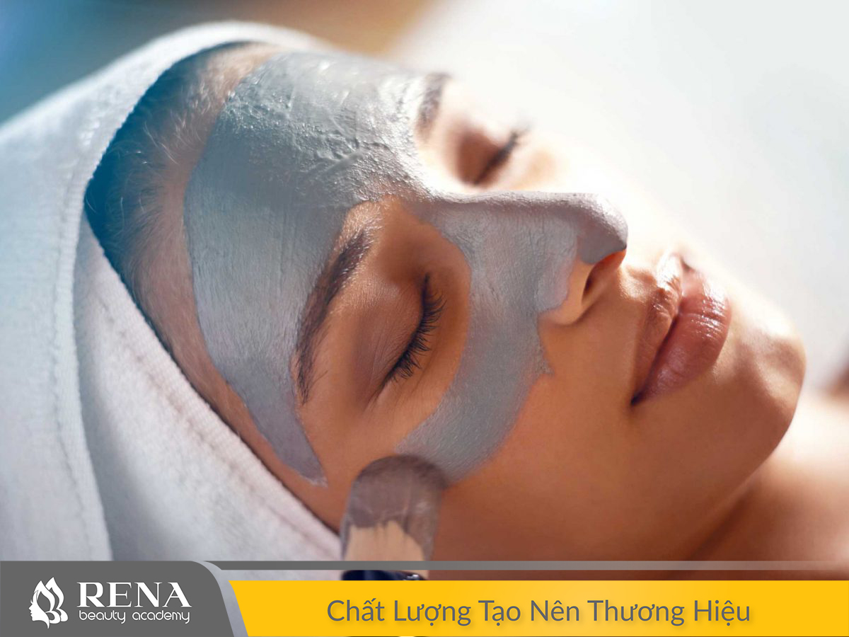 Quy trình chăm sóc da chuẩn spa – Học chăm sóc da mặt 