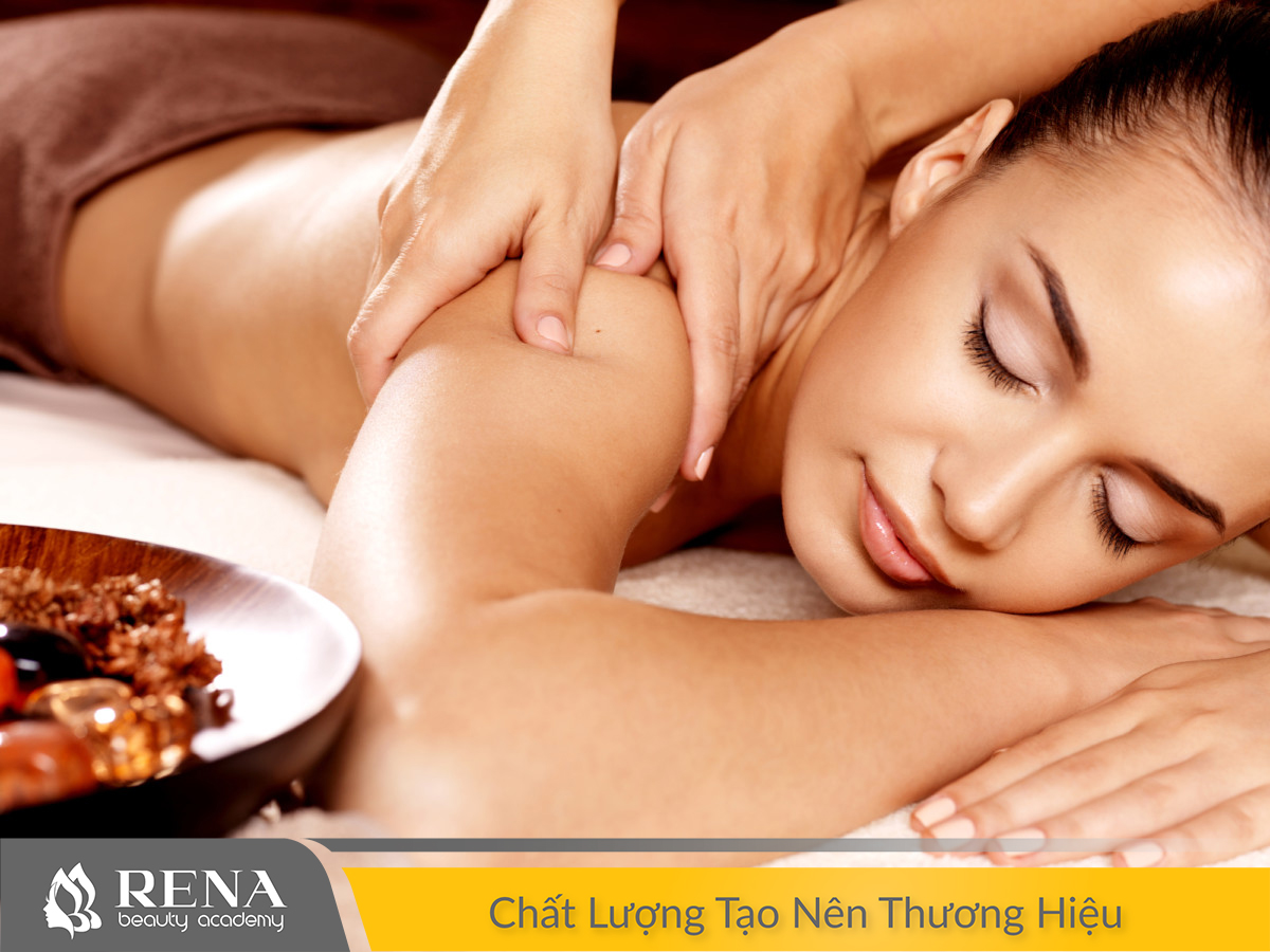 Tất tần tật những điều cần biết khi học massage body ở TPHCM