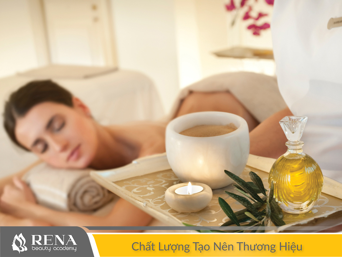 Học nghề spa có khó không | Giải đáp cùng Rena Beauty Academy