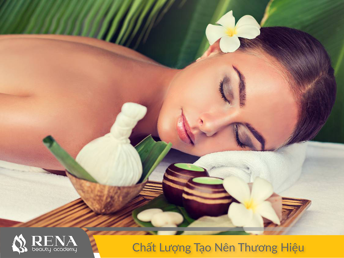 Khám phá lợi ích tuyệt vời của phương pháp massage thảo dược