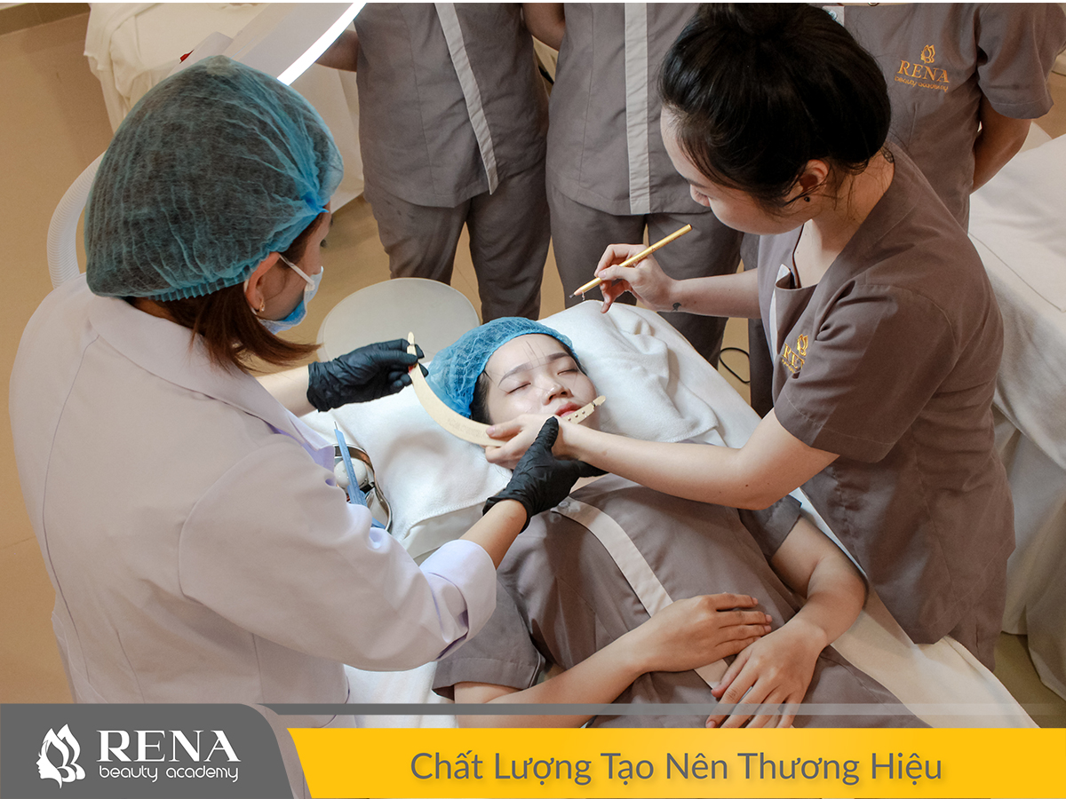 Tổng hợp câu hỏi về KHÓA HỌC PHUN XĂM THẨM MỸ tại Rena Beauty Academy