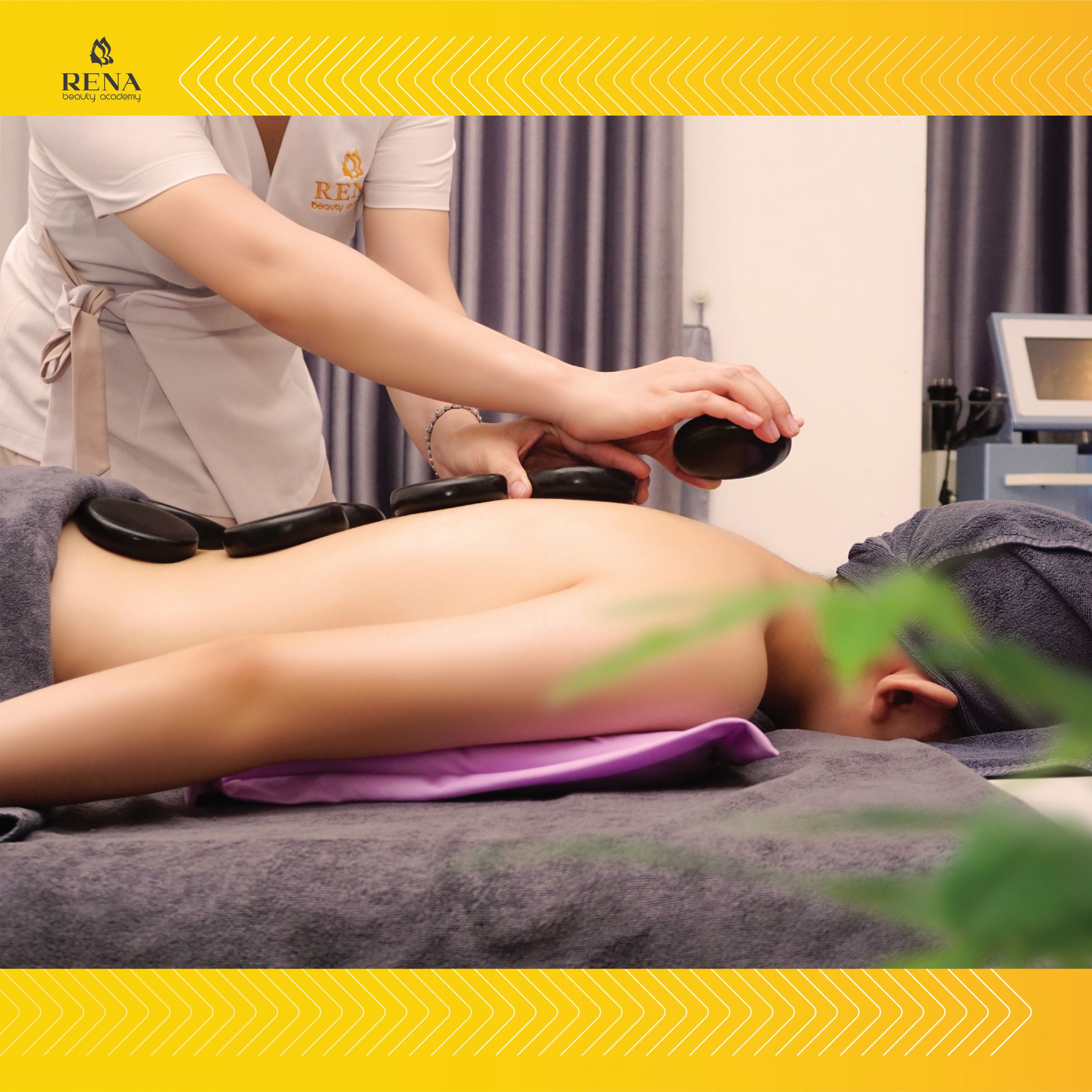 Lương cao, thu nhập ổn định cho nữ học nghề Spa